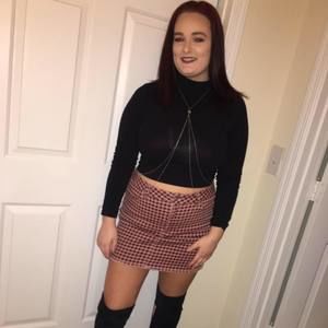 Meet your Posher, Ashley